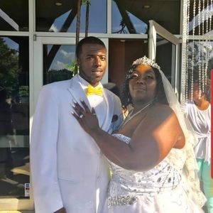 Meet your Posher, Marshall